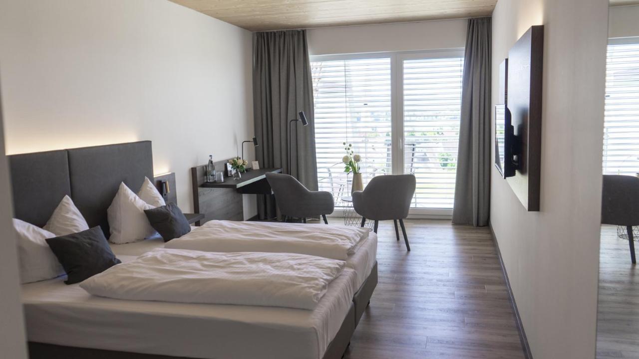 רדולפצל אם בודנזי Hotel Kapelle מראה חיצוני תמונה