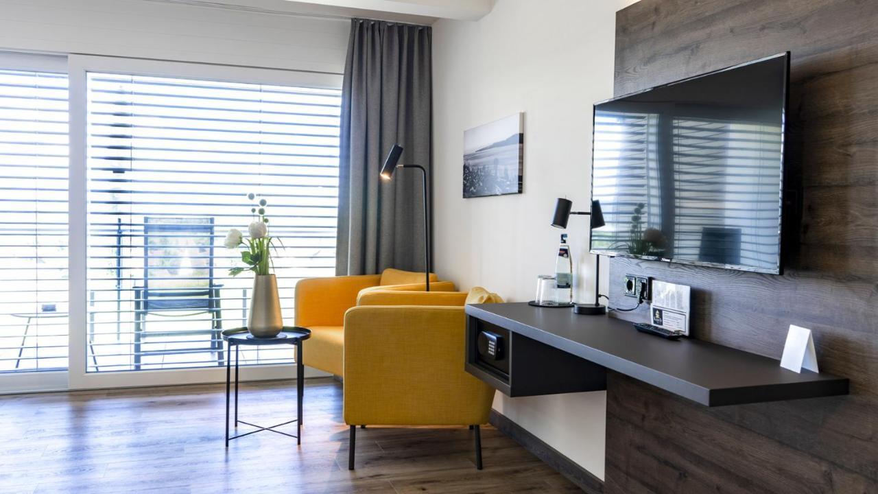 רדולפצל אם בודנזי Hotel Kapelle מראה חיצוני תמונה